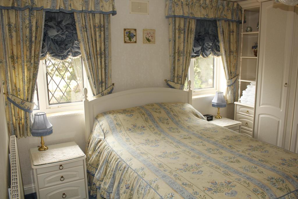 פול Pineview Guesthouse מראה חיצוני תמונה